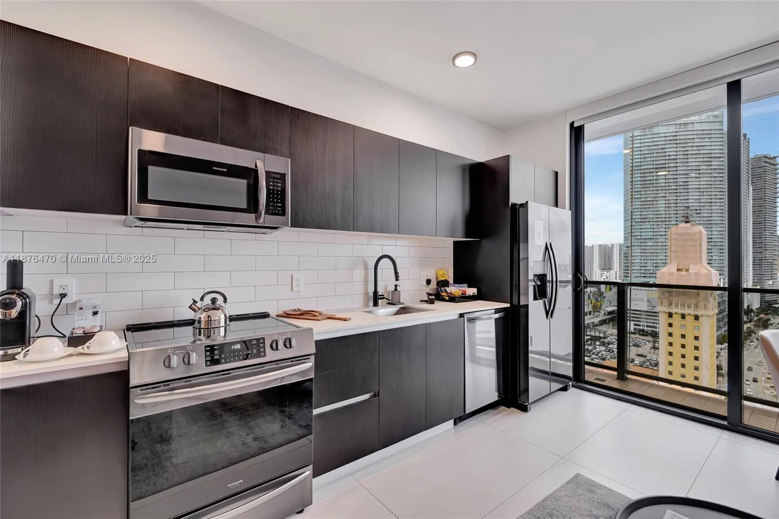 398 NE 5th St # 1407, Miami FL 33132