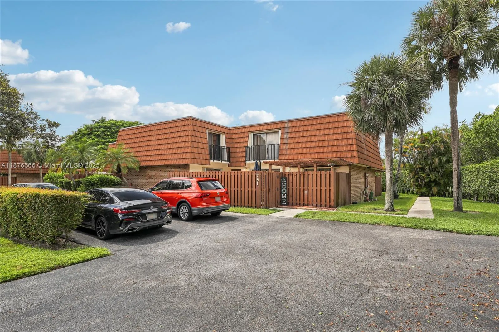 3 bedroom 2 bath for sale at 751 SW 120th way, Davie FL 33325