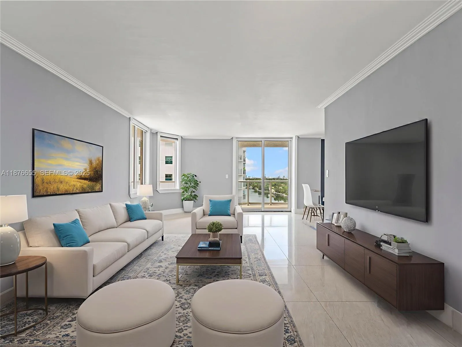 5900 Collins Av, Miami Beach FL 33140