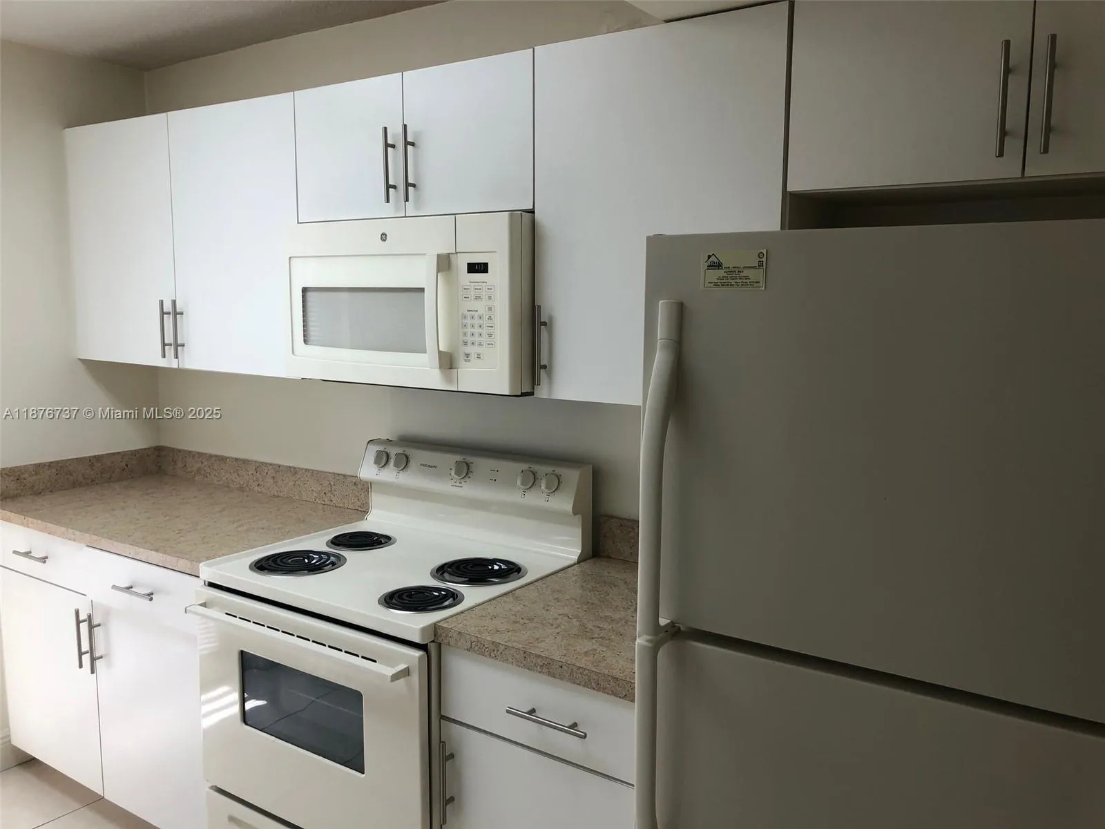 10808 N Kendall Dr # 4, Miami FL 33176