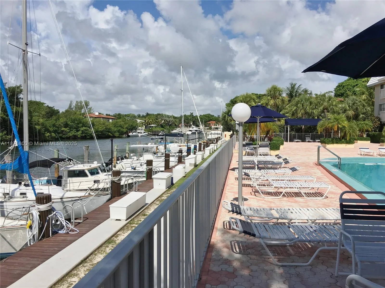 100 Edgewater Dr # 309, Coral Gables FL 33133