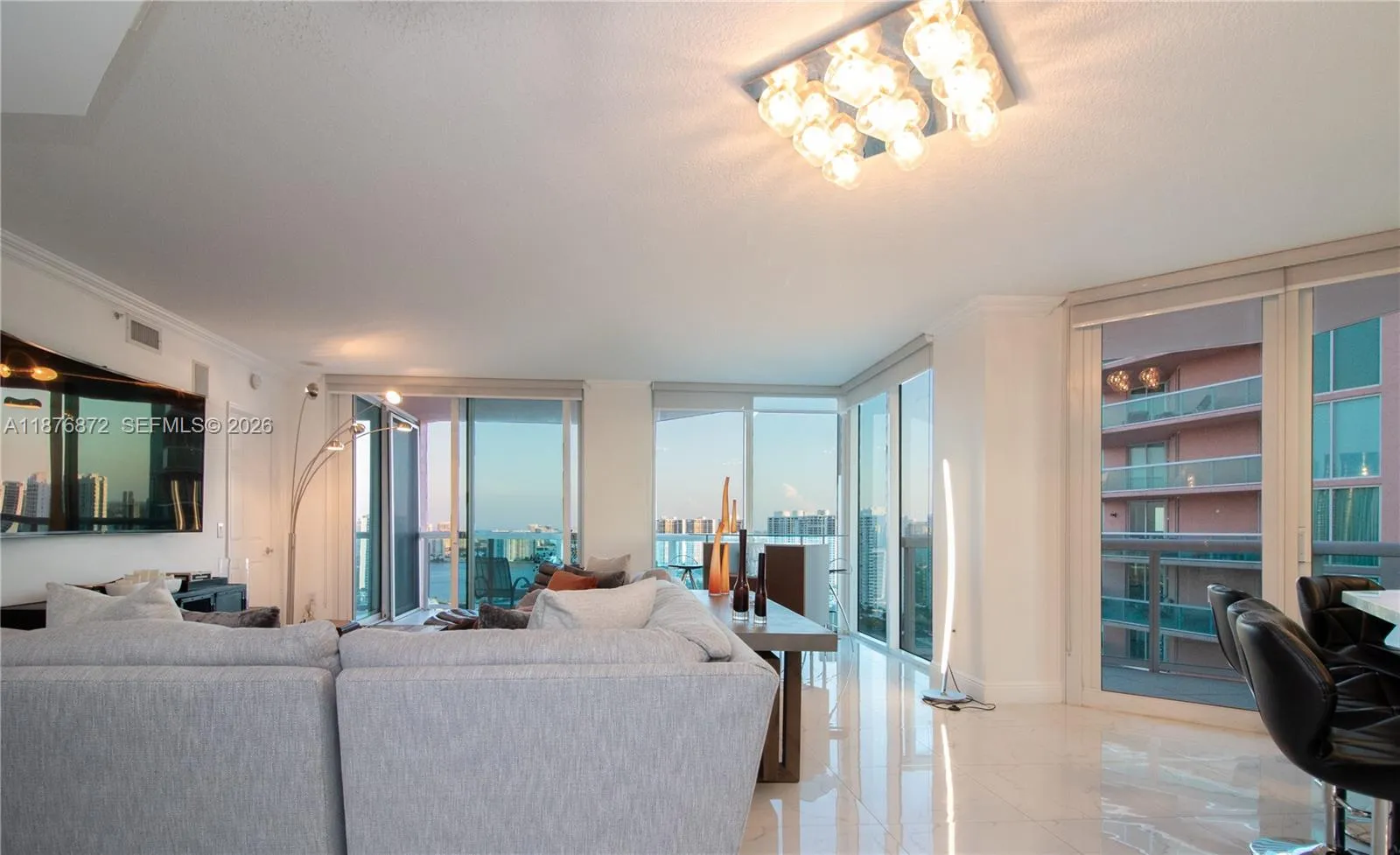 3370 NE 190 St # 2909, Aventura FL 33180