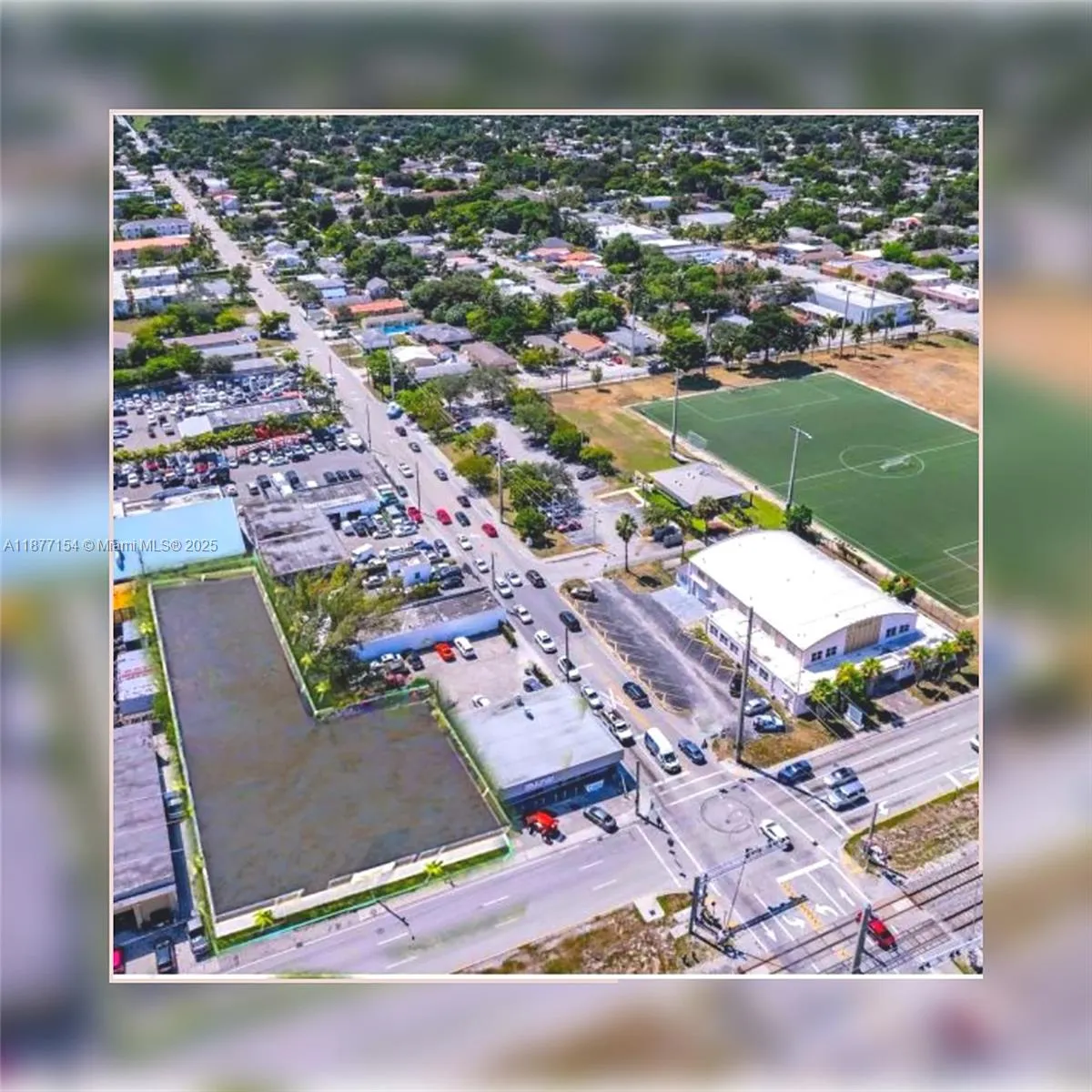 for sale at 826 N Dixie Hwy, Hollywood FL 33020