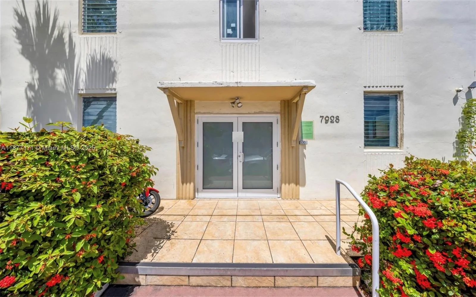 1 bedroom 1 bath for sale at 7928 Harding Ave # 1, Miami Beach FL 33141