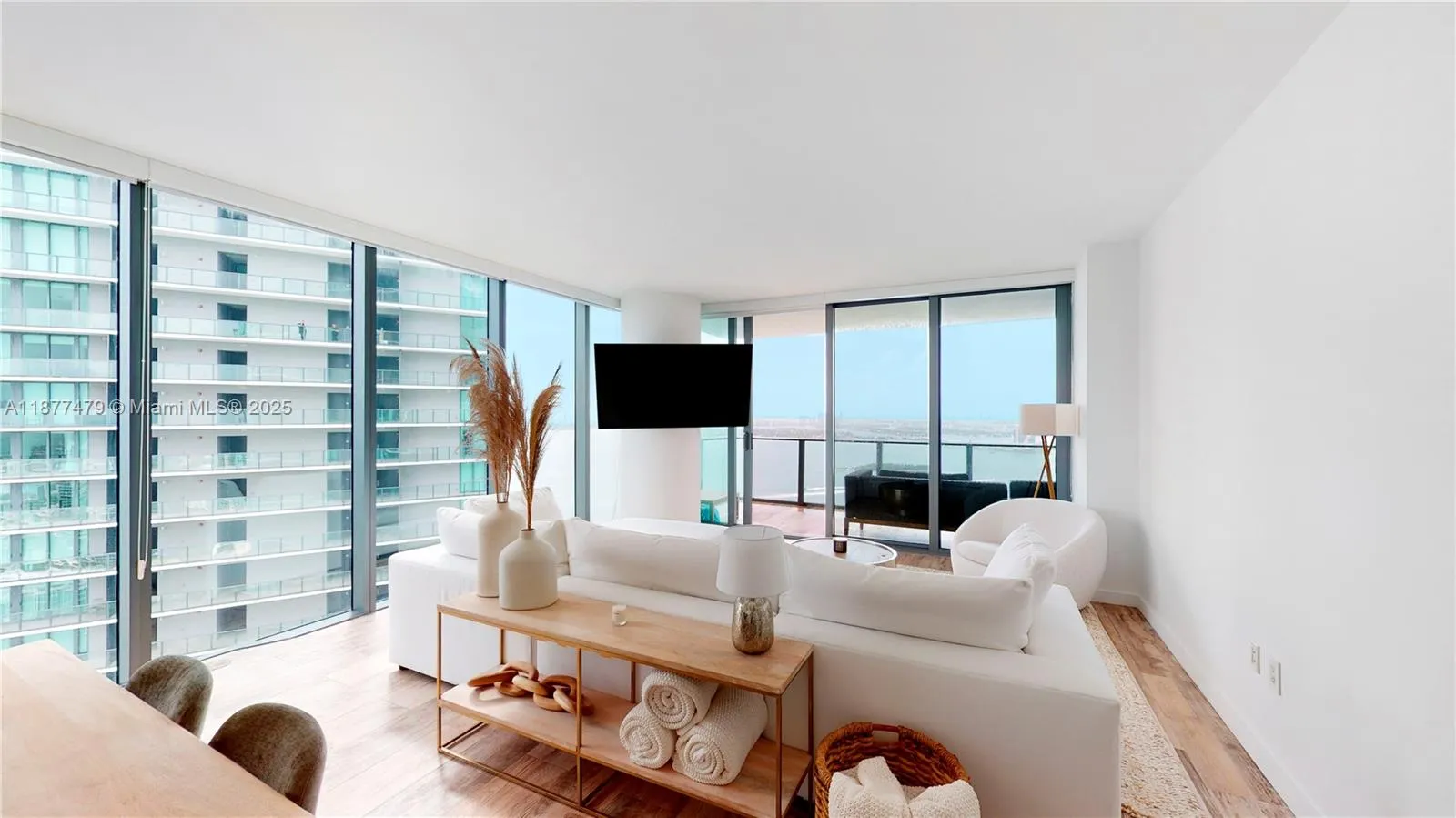 650 NE 32ND ST # 4607, Miami FL 33137
