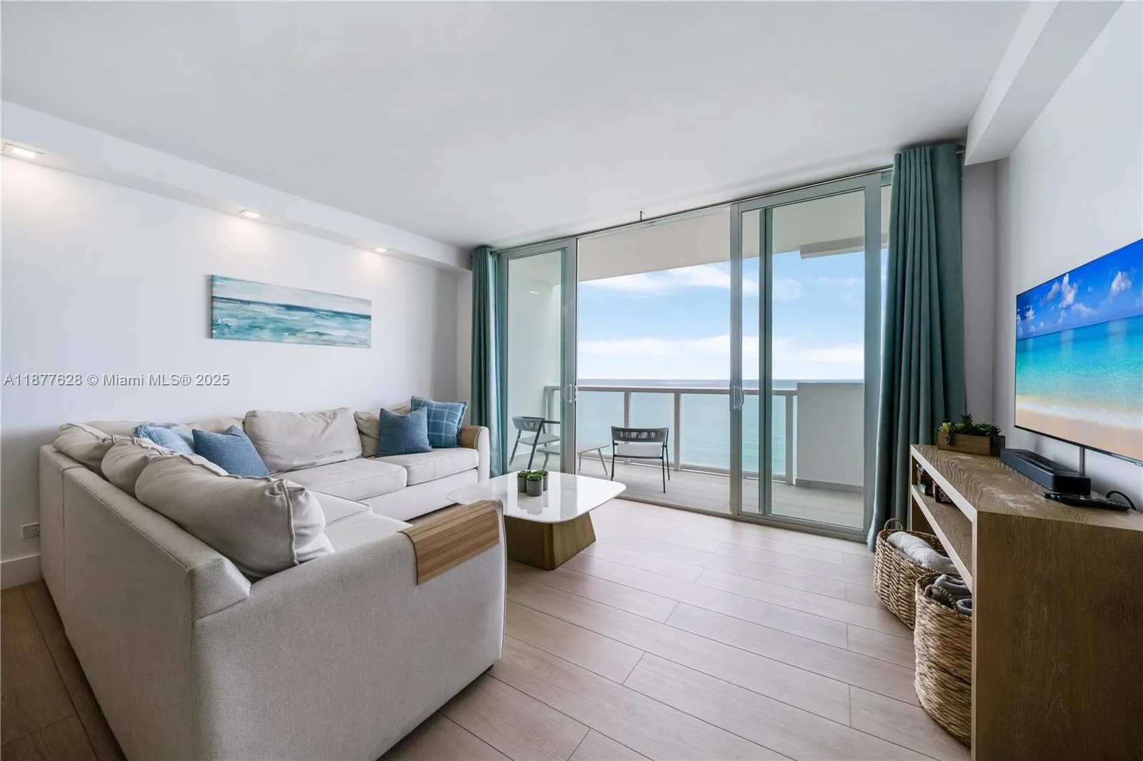 5601 Collins Ave # 1011, Miami Beach FL 33140