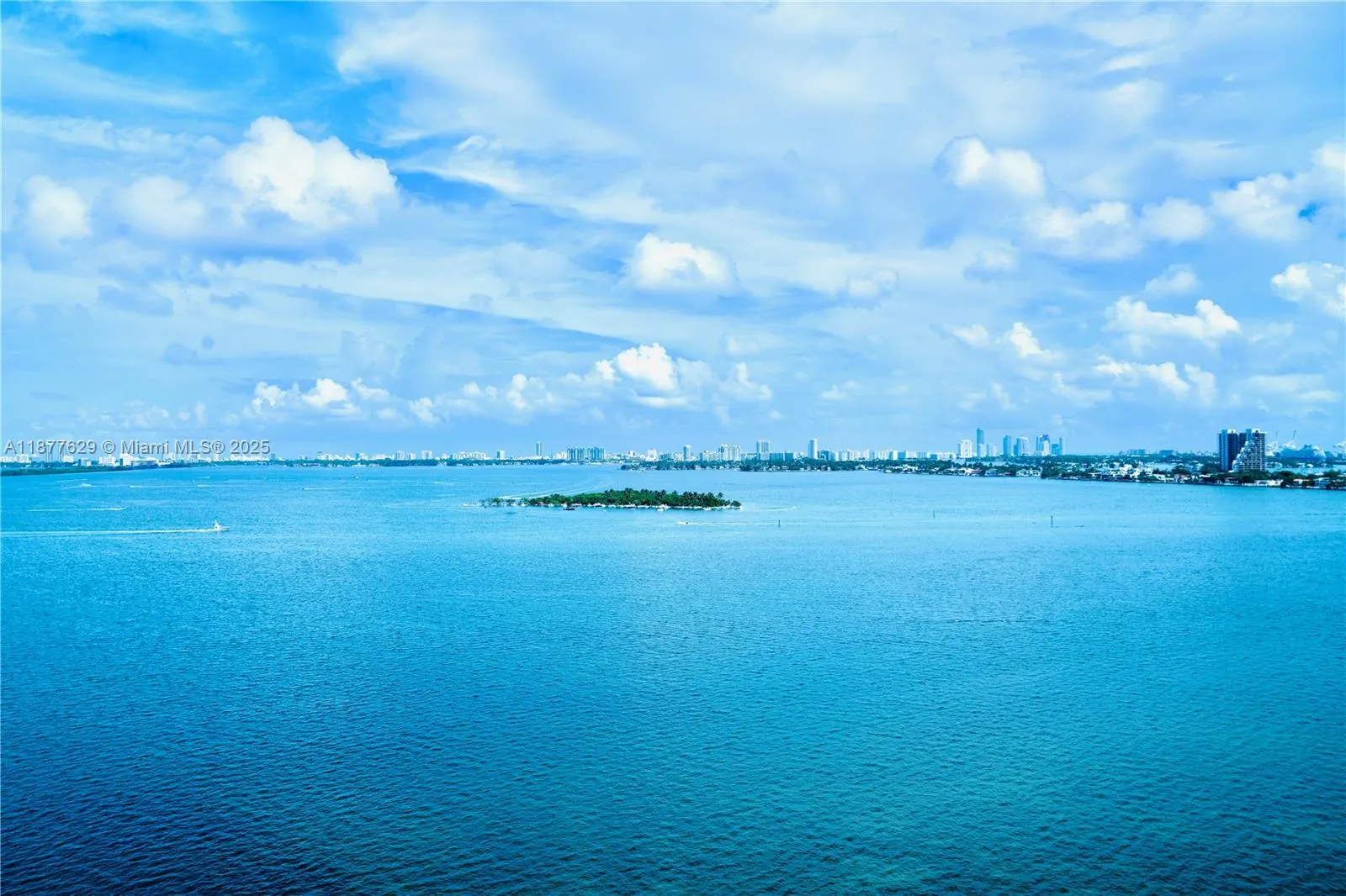 1 bedroom 2 bath for sale at 700 NE 24th Street # 1404, Miami FL 33137