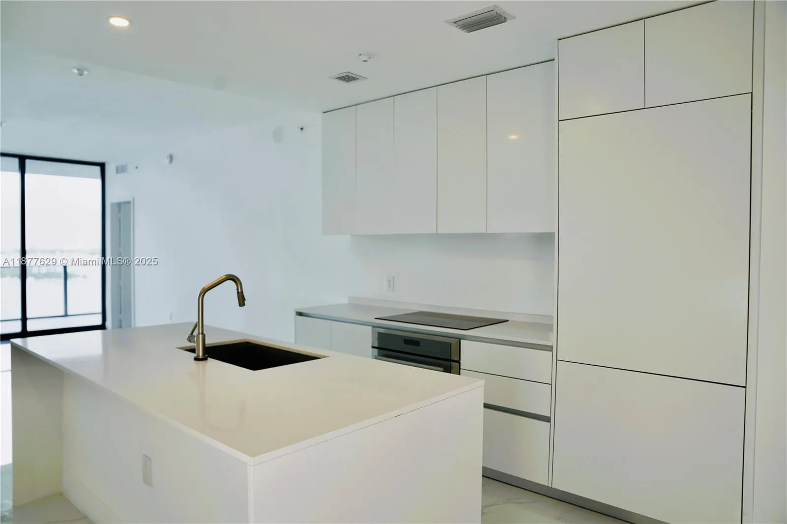 700 NE 24th Street # 1404, Miami FL 33137