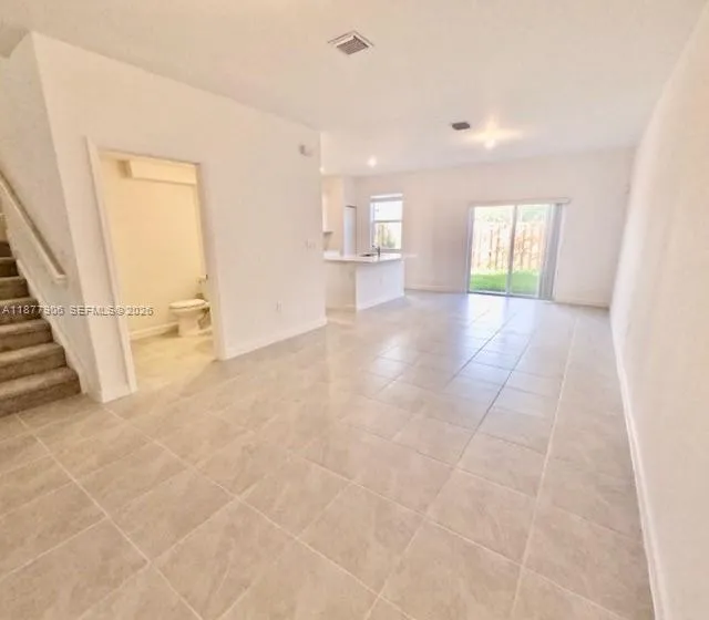 12517 NW 23rd Pl, Miami FL 33167