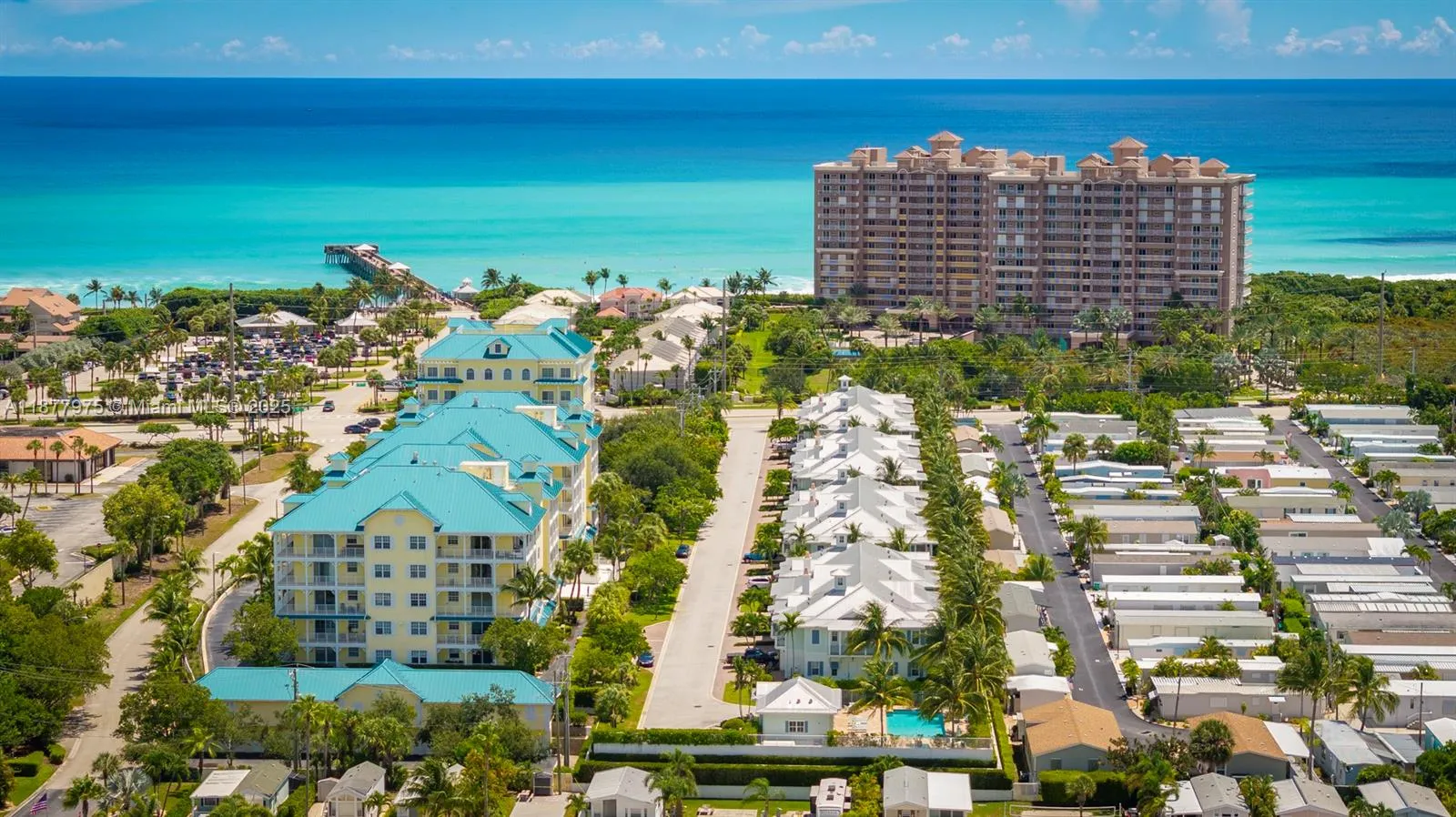 3 bedroom 2 bath for sale at 140 Ocean Breeze Dr, Juno Beach FL 33408