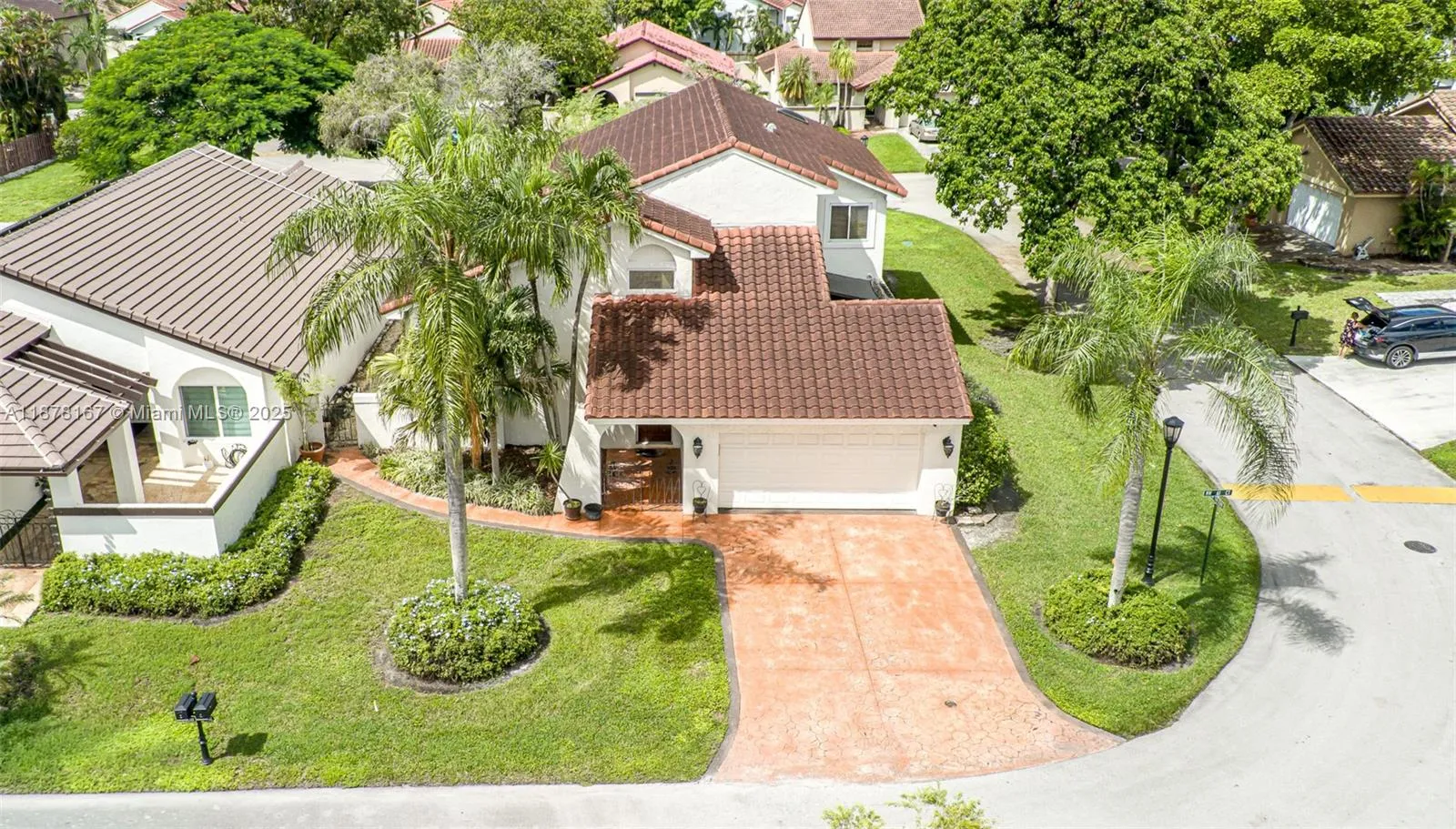 17352 NW 61st Ct S, Hialeah FL 33015