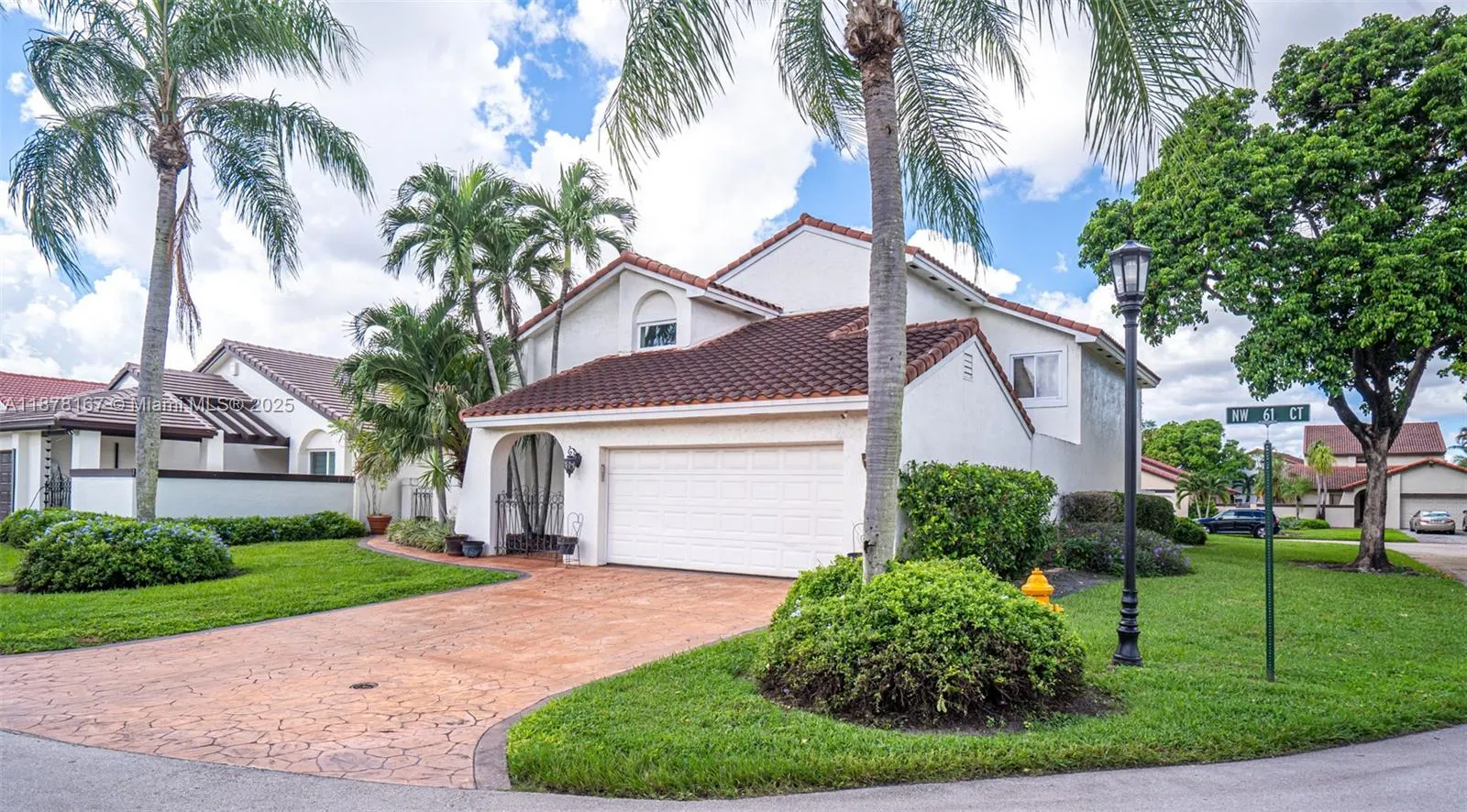 17352 NW 61st Ct S, Hialeah FL 33015