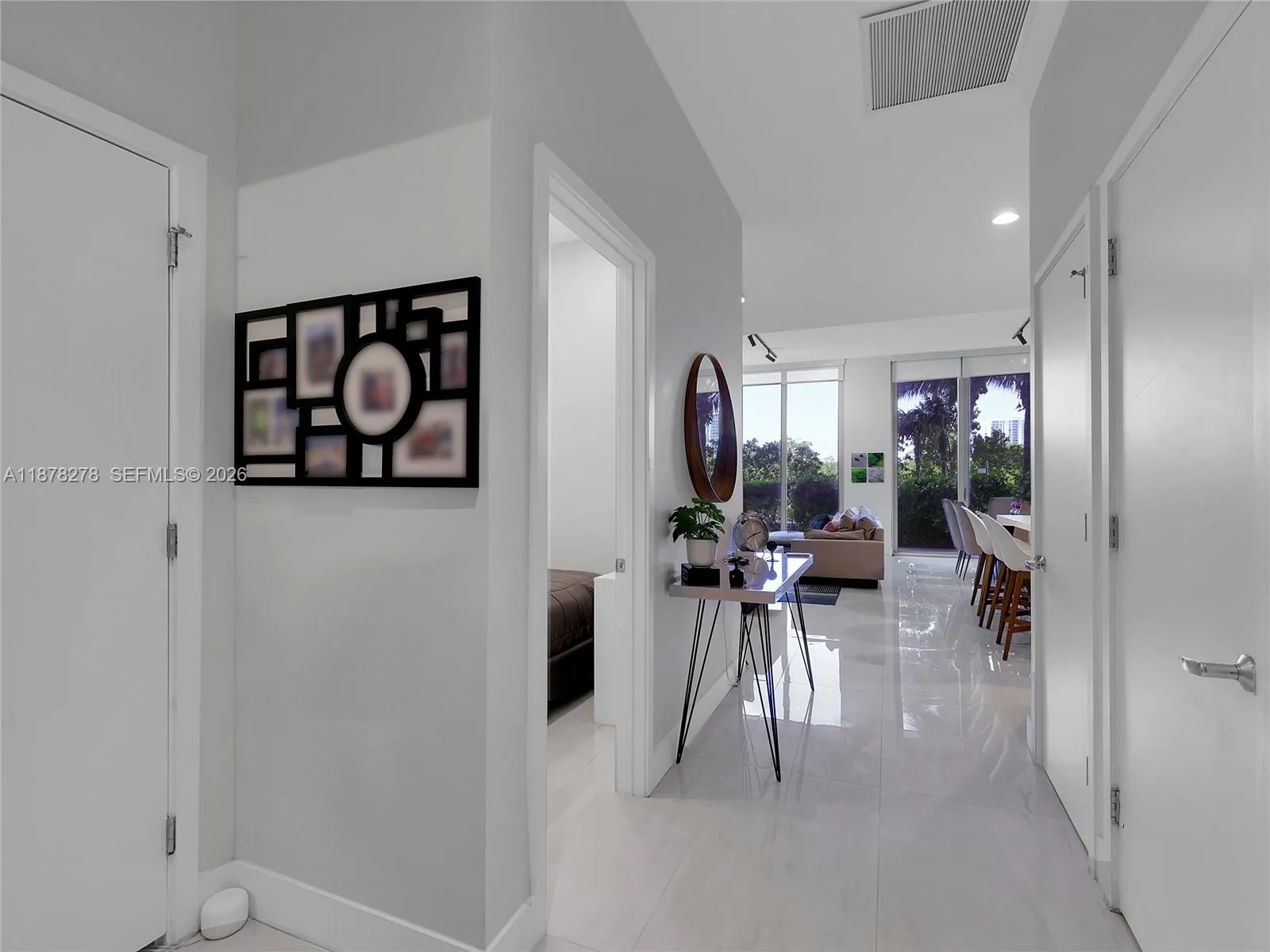 16385 Biscayne Blvd # 105, North Miami Beach FL 33160