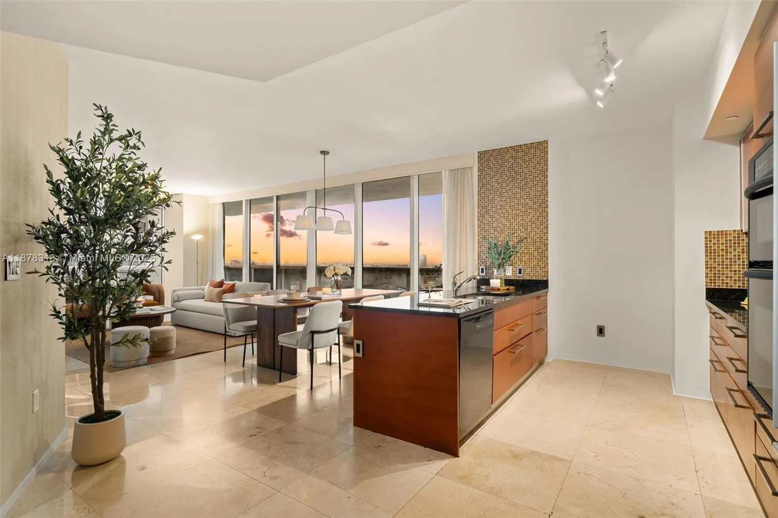 1830 S Ocean Dr # 2306, Hallandale Beach FL 33009