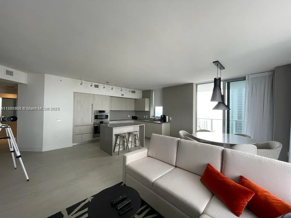 4010 S Ocean Dr # R1409, Hollywood FL 33019