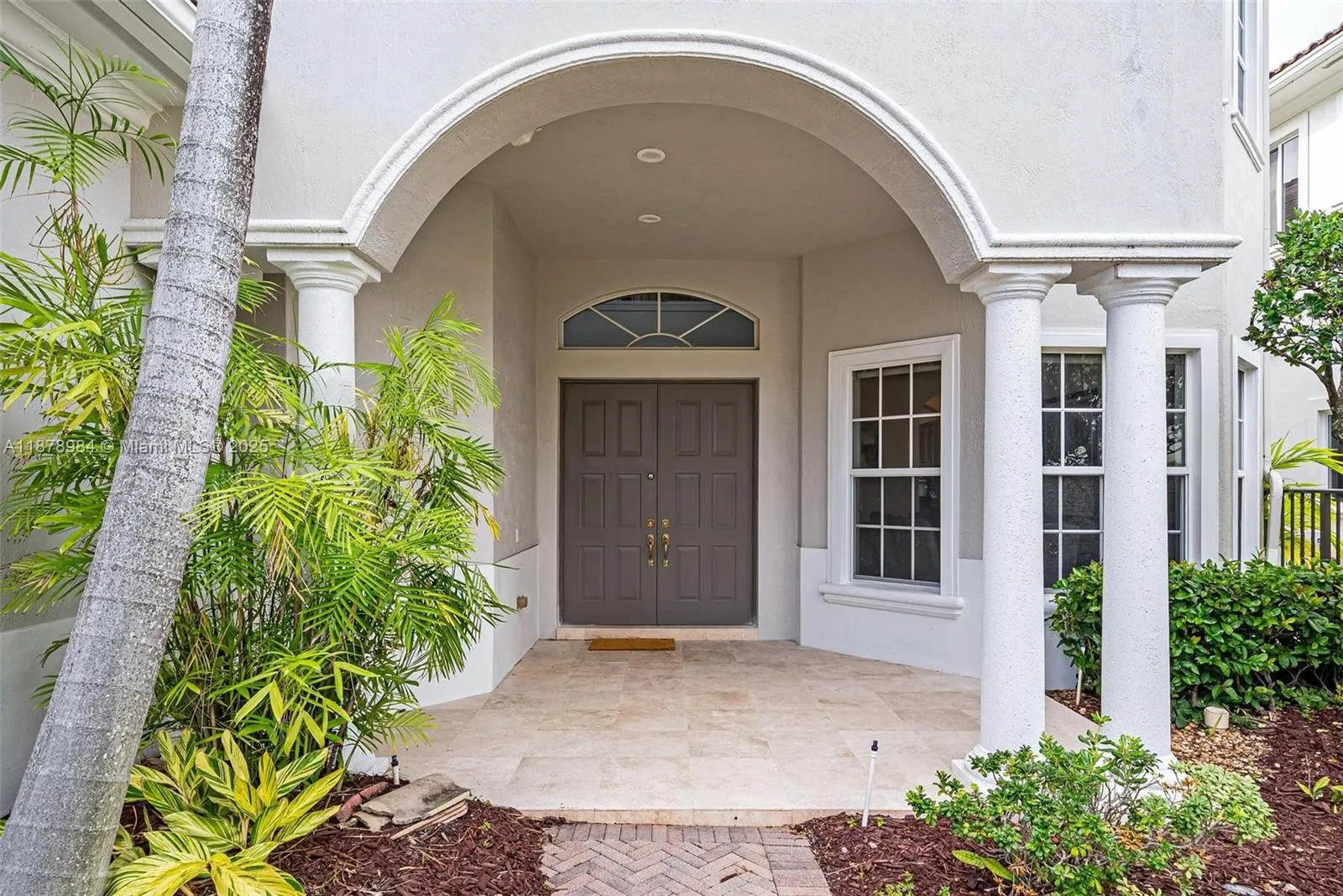 1260 Hatteras Ln, Hollywood FL 33019