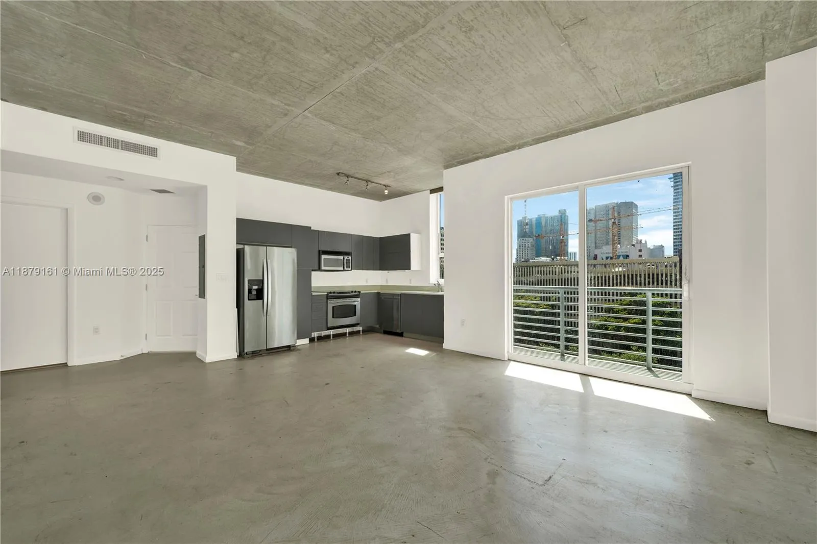 234 NE 3rd St # 601, Miami FL 33132