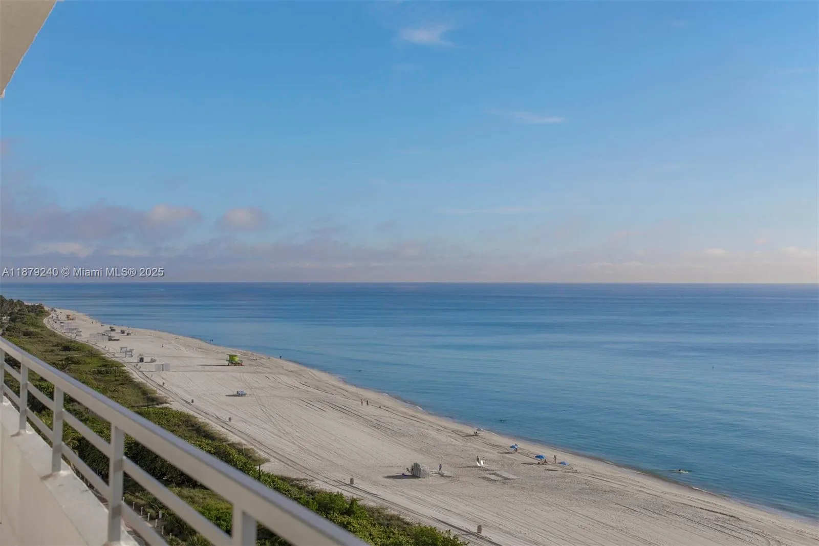 2 bedroom 2 bath for sale at 5555 Collins Ave # 14N, Miami Beach FL 33140