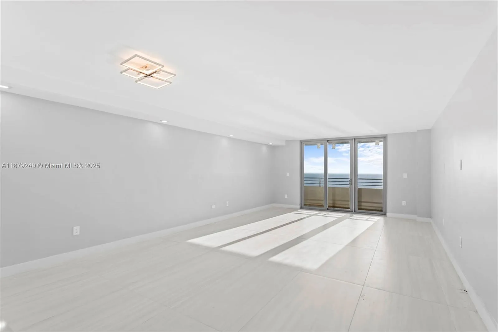 5555 Collins Ave # 14N, Miami Beach FL 33140