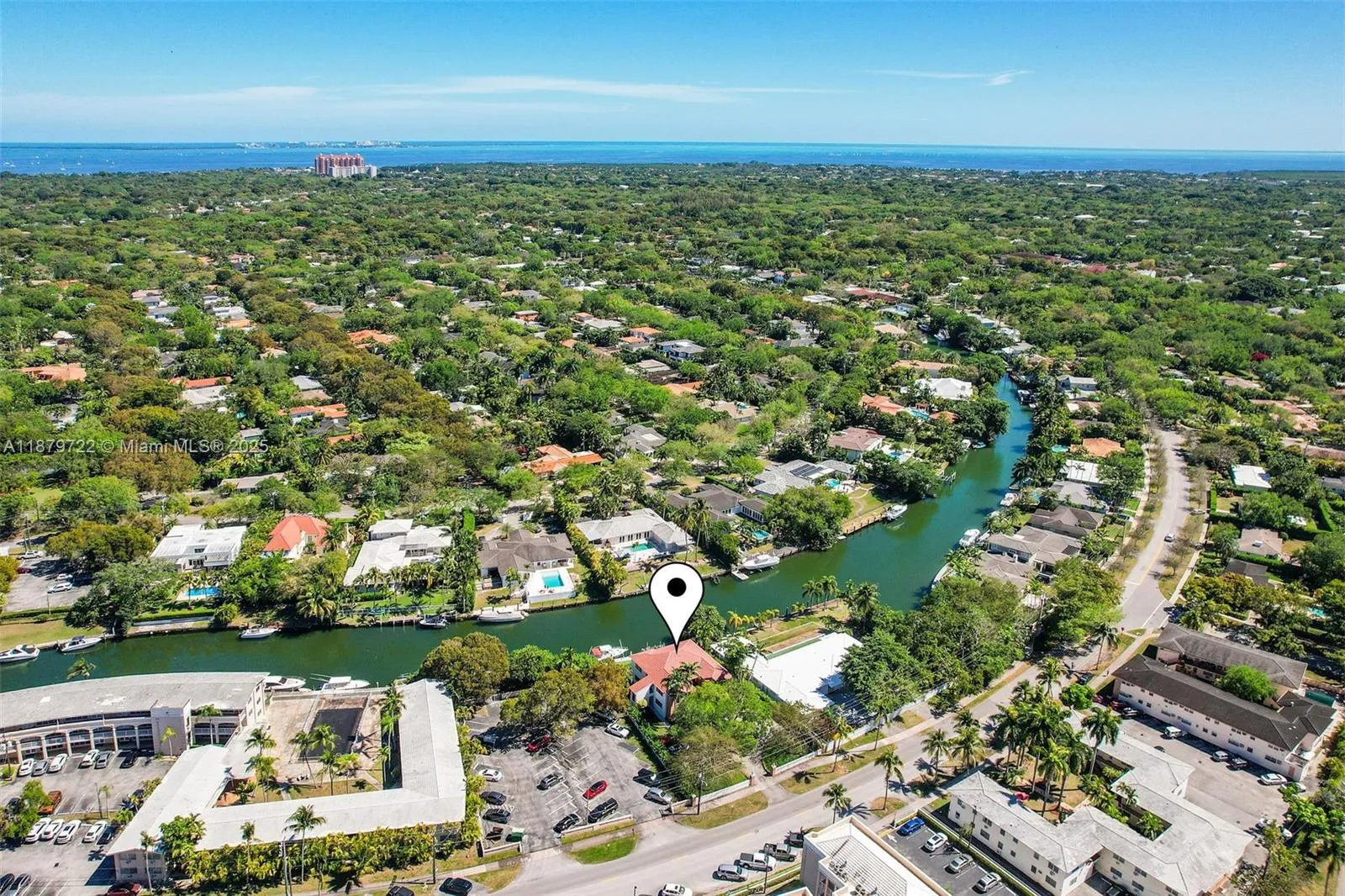 1265 S Alhambra Cir, Coral Gables FL 33146