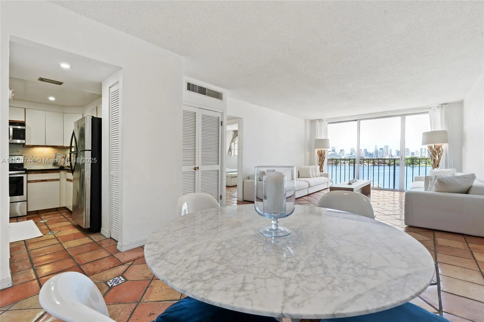 1 bedroom 1 bath for sale at 800 West Ave, Miami Beach FL 33139