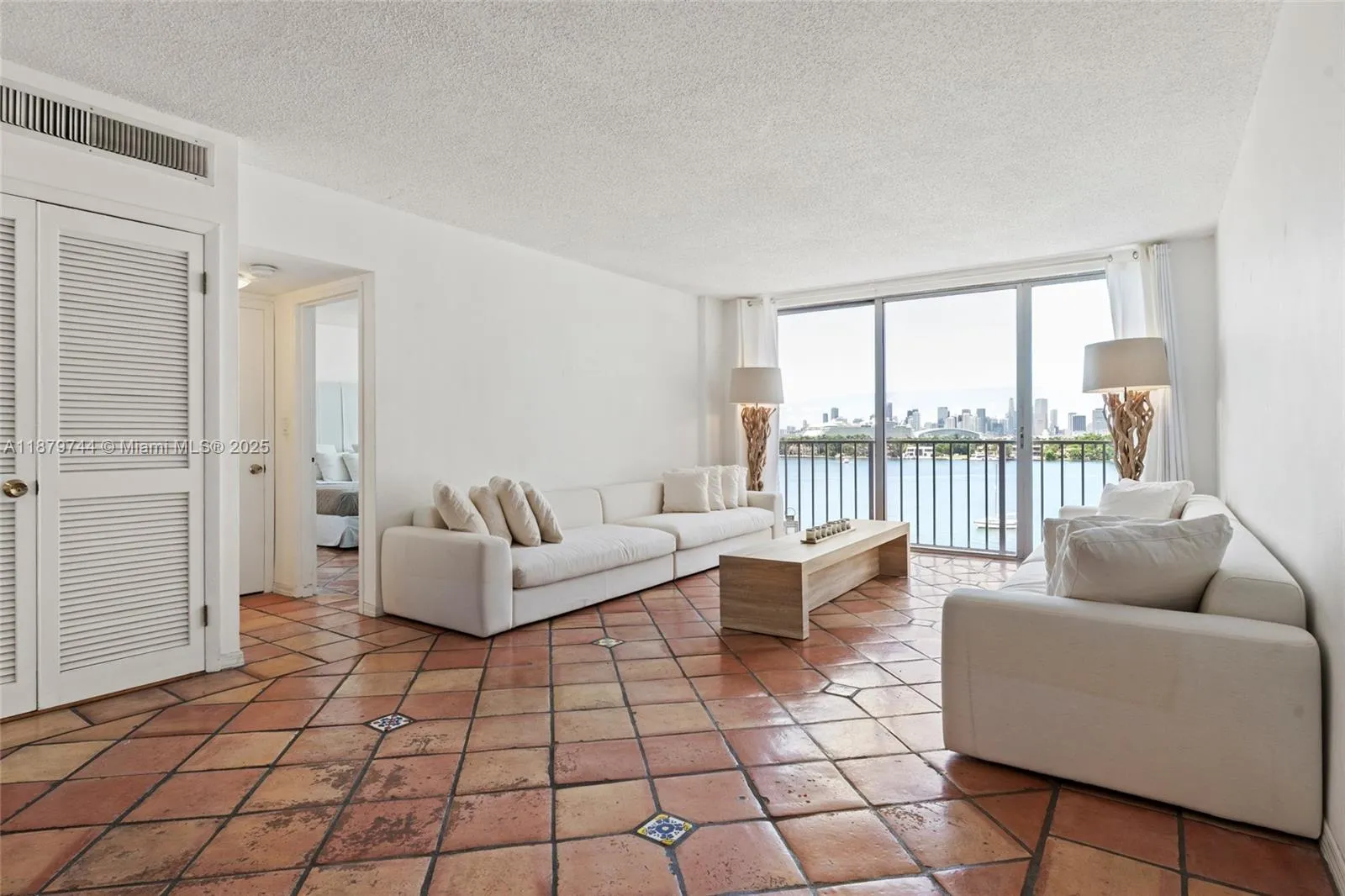 800 West Ave, Miami Beach FL 33139