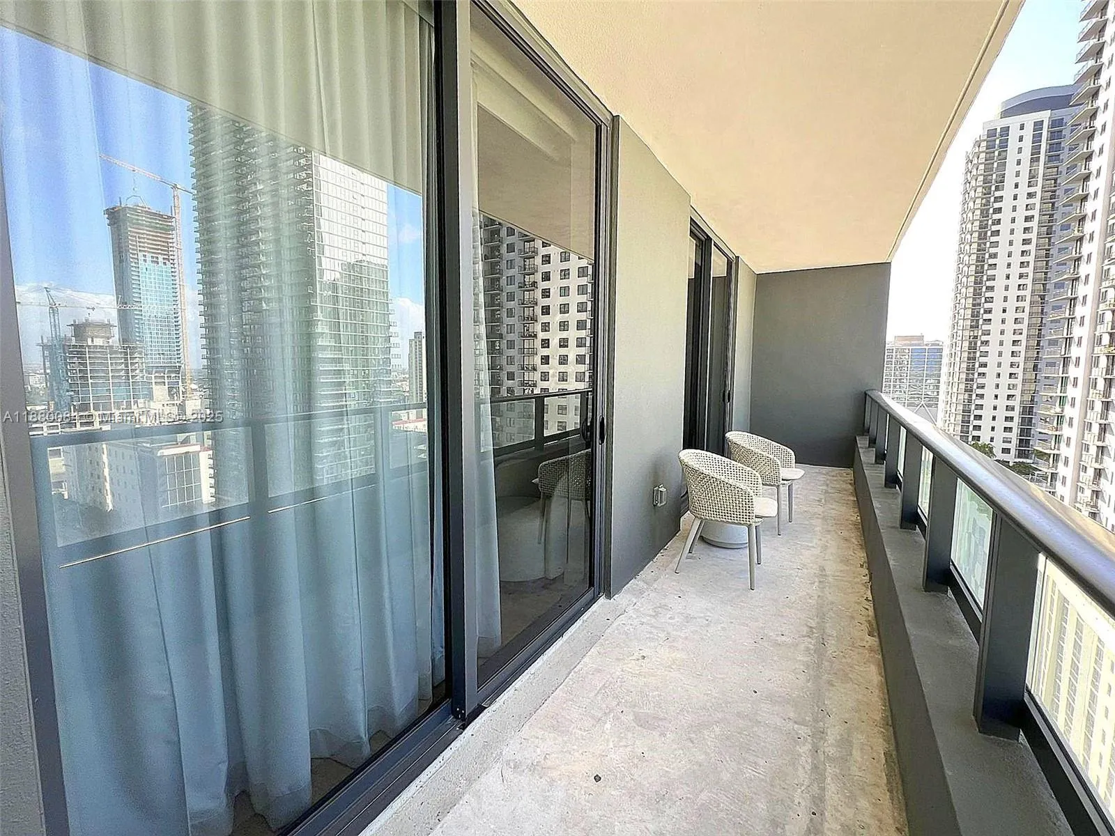 601 NE 1 AVE # 1602, Miami FL 33132