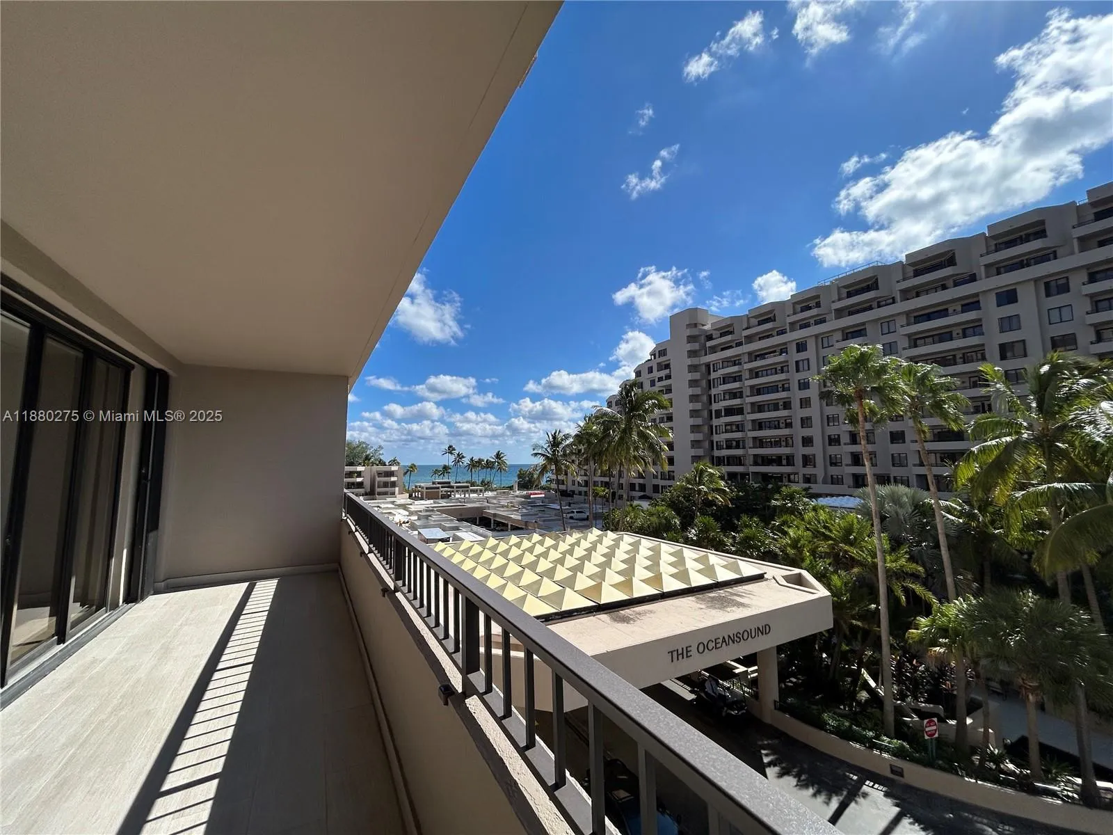 2 bedroom 2 bath for sale at 251 Crandon Blvd # 424, Key Biscayne FL 33149
