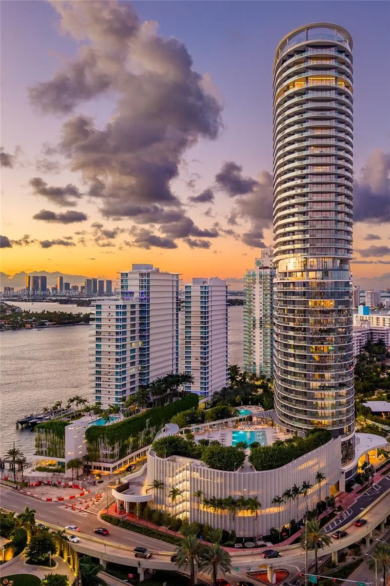 500 Alton Rd # 2802, Miami Beach FL 33139
