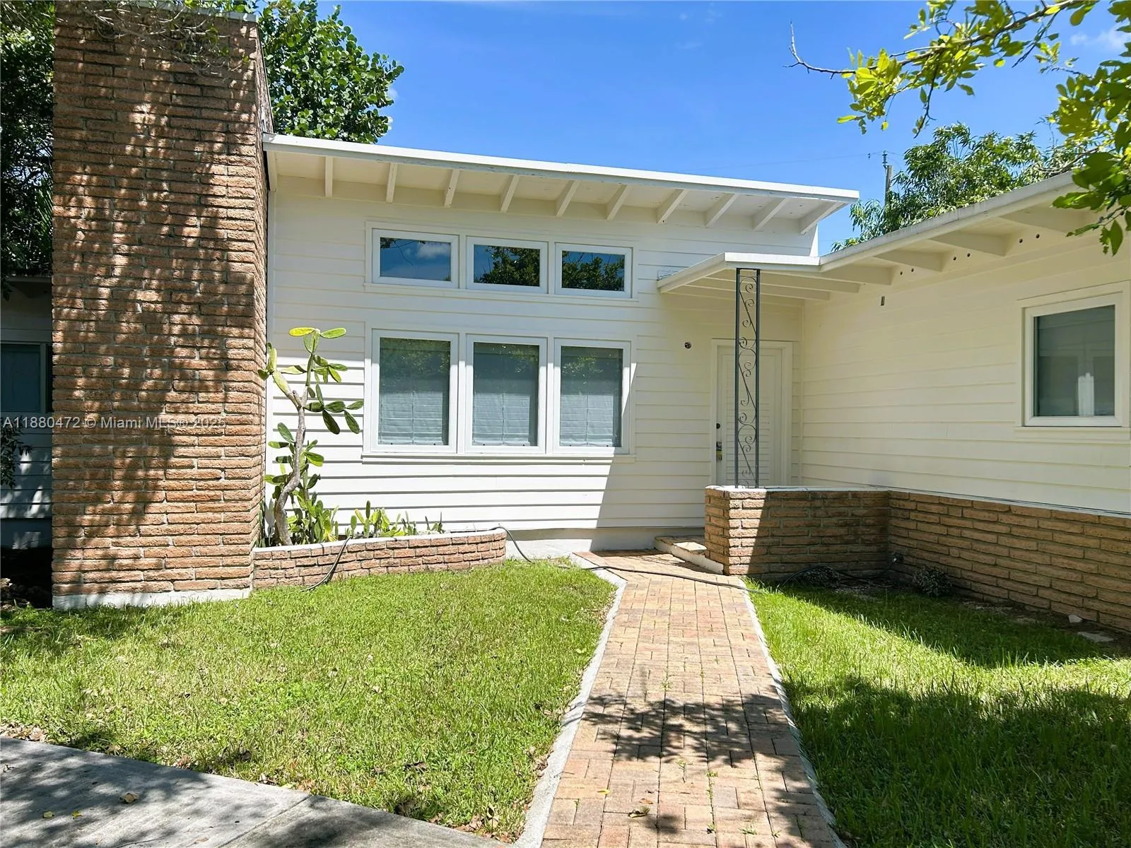 4 bedroom 2 bath for sale at 6395 SW 42nd Ter, South Miami FL 33155