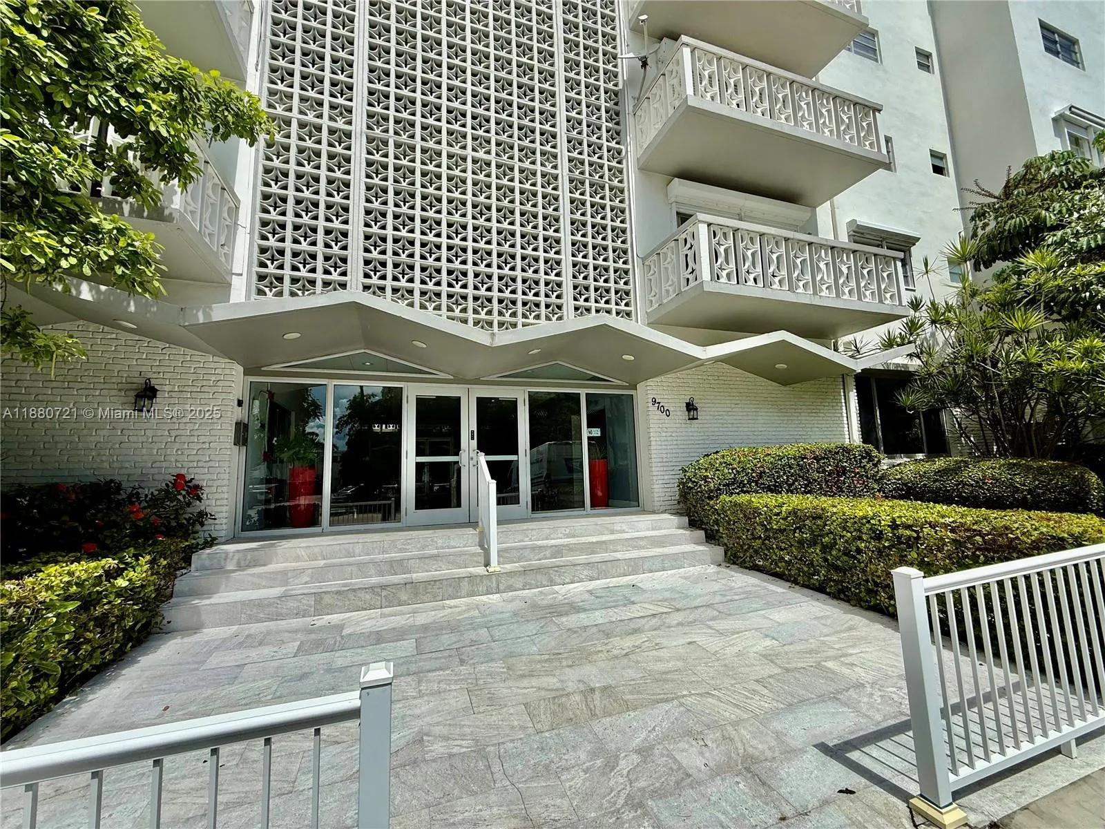 9700 E Bay Harbor Dr # 406, Bay Harbor Islands FL 33154