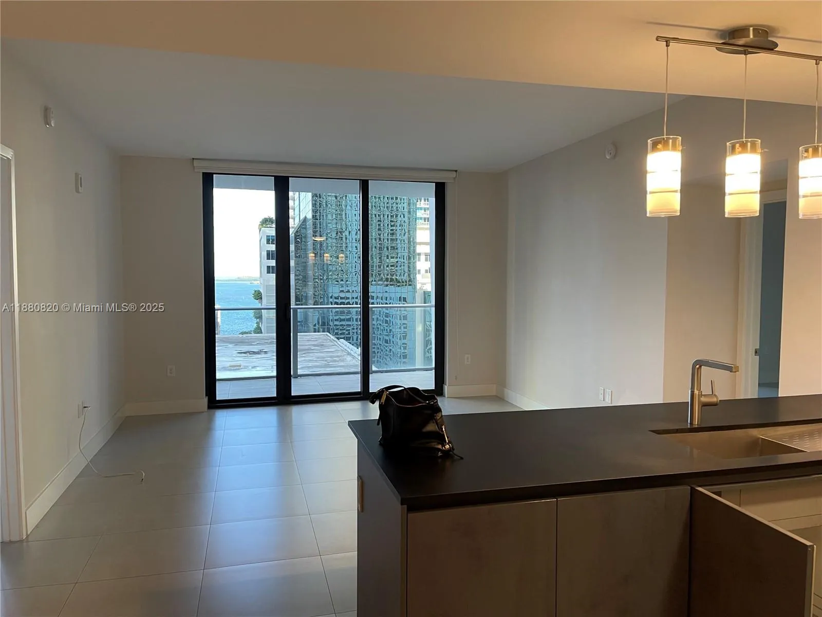 2 bedroom 3 bath for sale at 1010 Brickell Ave # 1504, Miami FL 33131