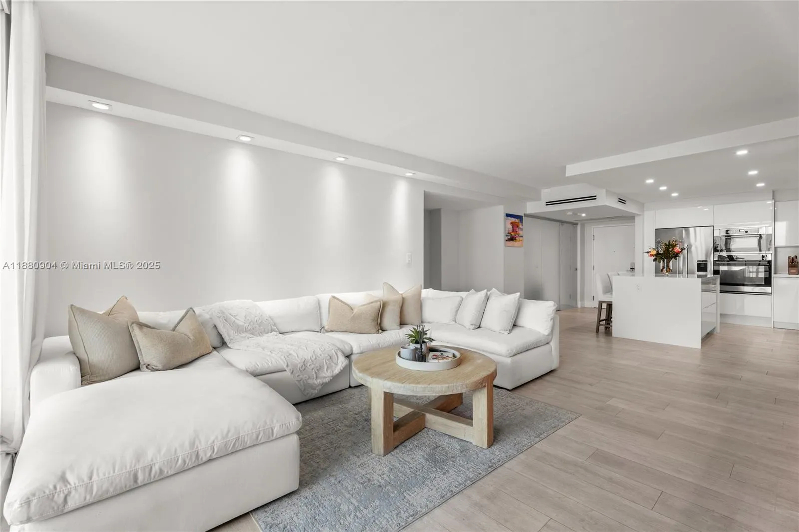 2301 Collins Ave # 24, Miami Beach FL 33139