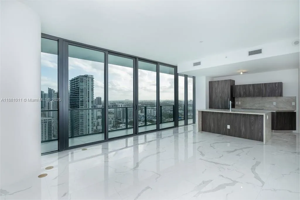 480 NE 31 St # 3101, Miami FL 33137