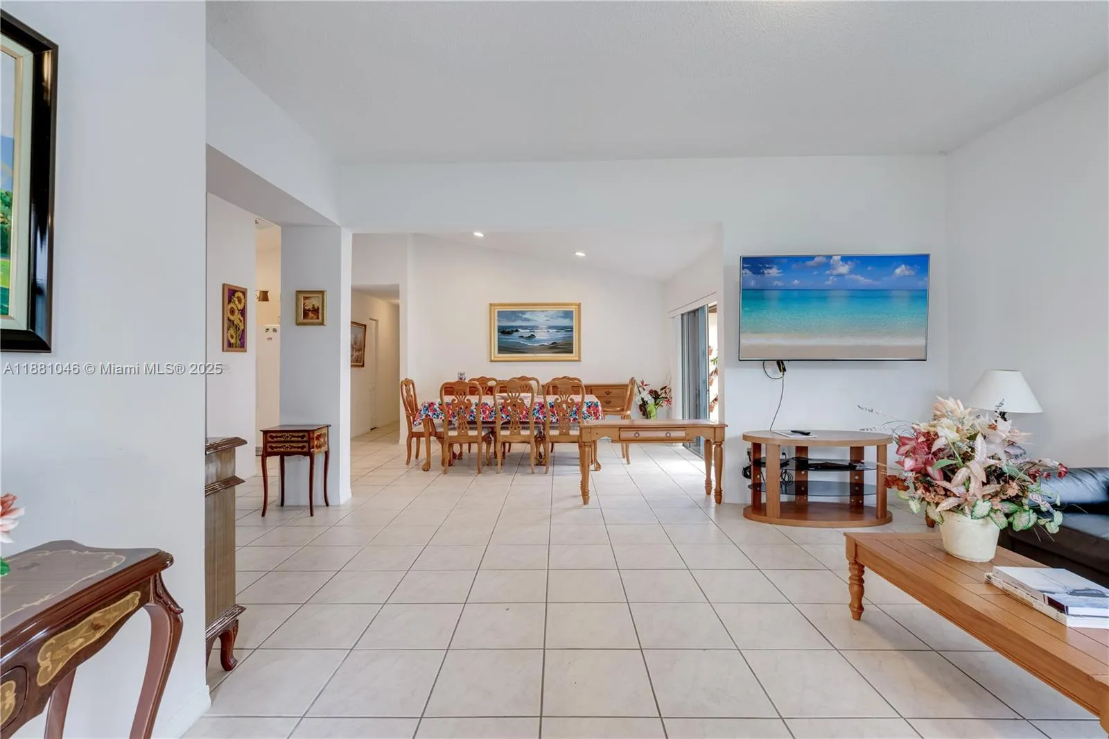 15351 SW 36th St, Miami FL 33185