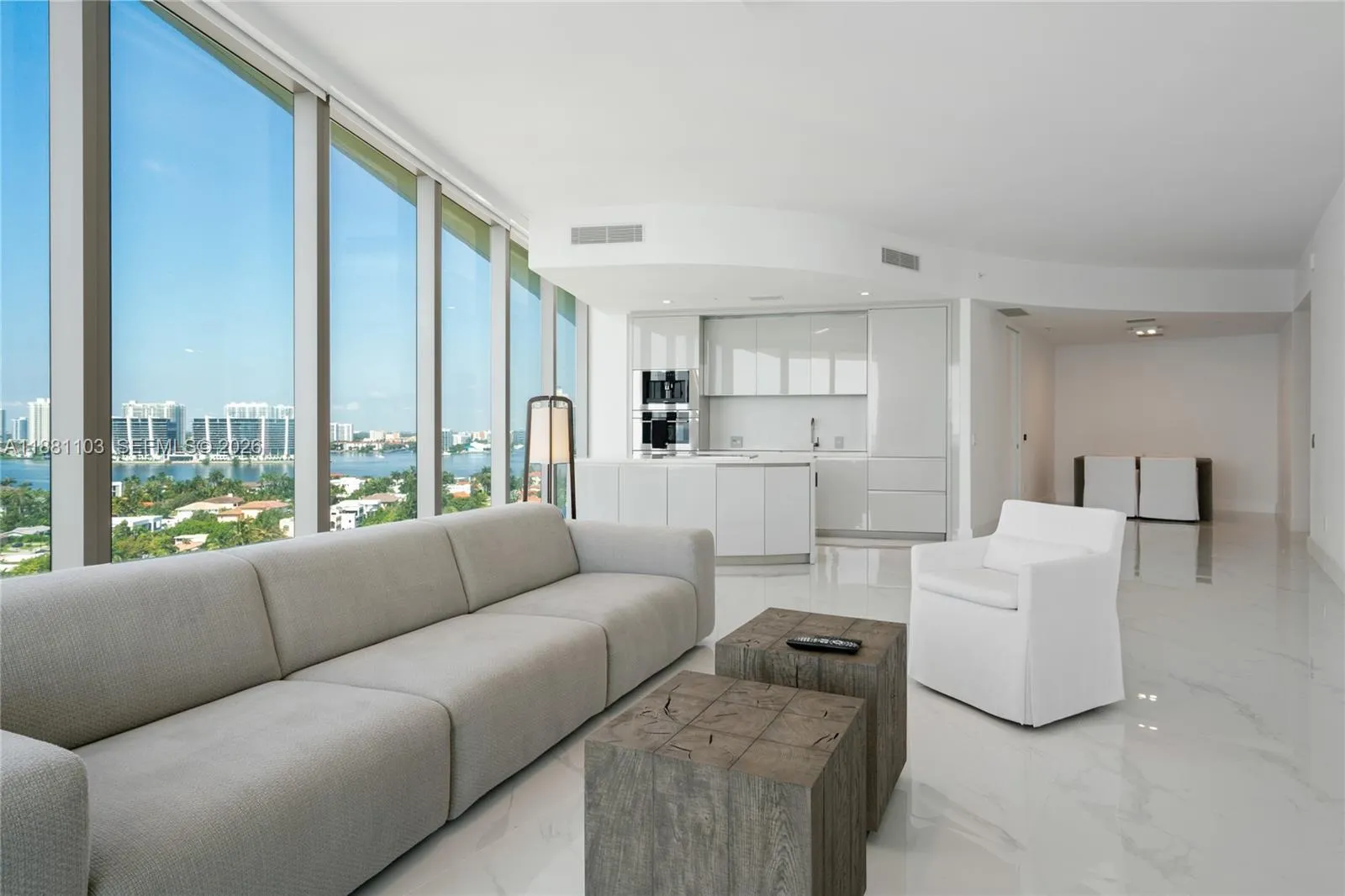 18975 Collins Ave # 1104, Sunny Isles Beach FL 33160