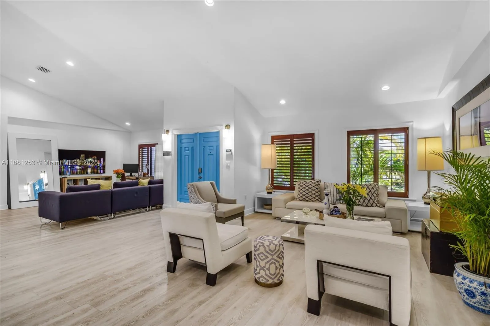 340 Woodcrest Rd, Key Biscayne FL 33149