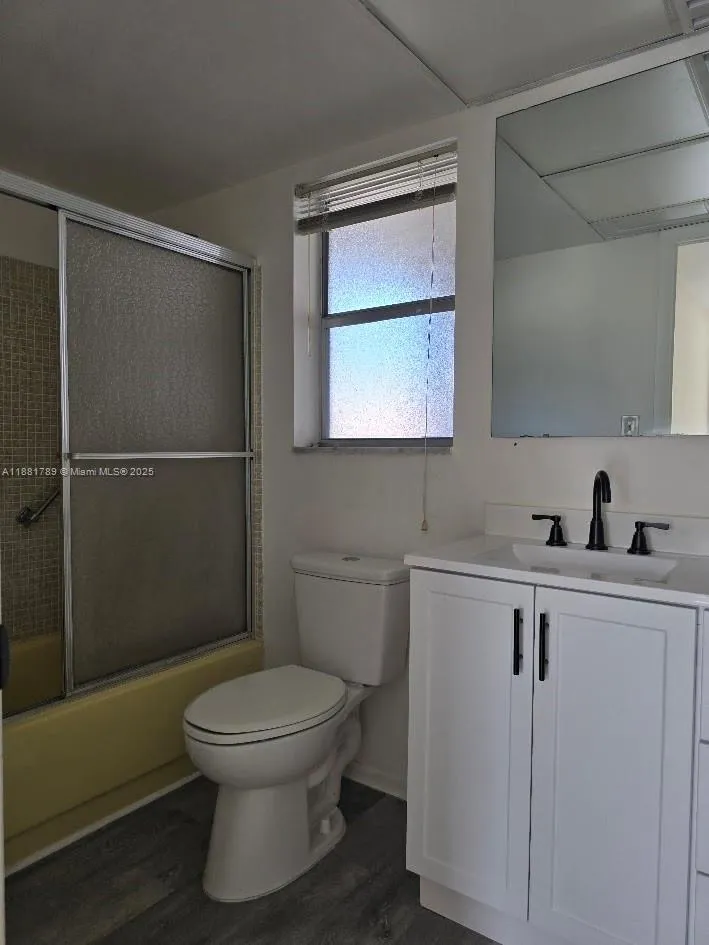 2831 E Sunrise Lakes Dr # 208, Sunrise FL 33322