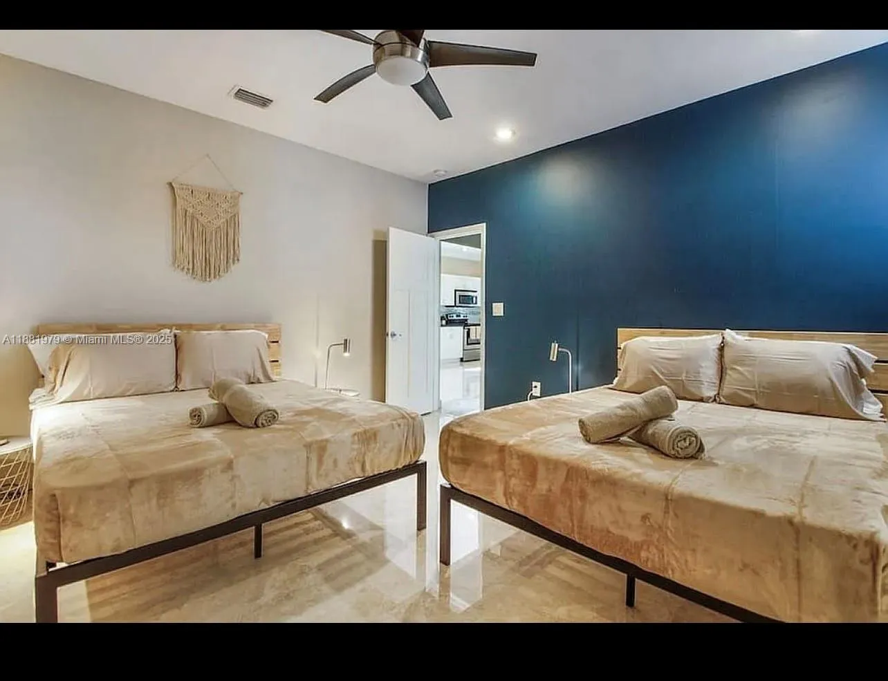 149 NW 48th St, Miami FL 33127