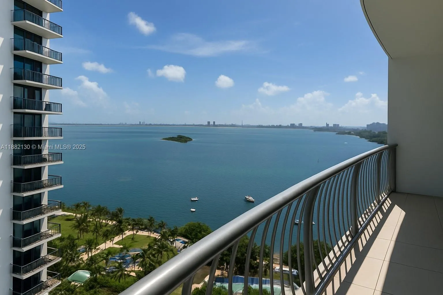 1 bedroom 1 bath for sale at 1750 N Bayshore Dr # 2803, Miami FL 33132