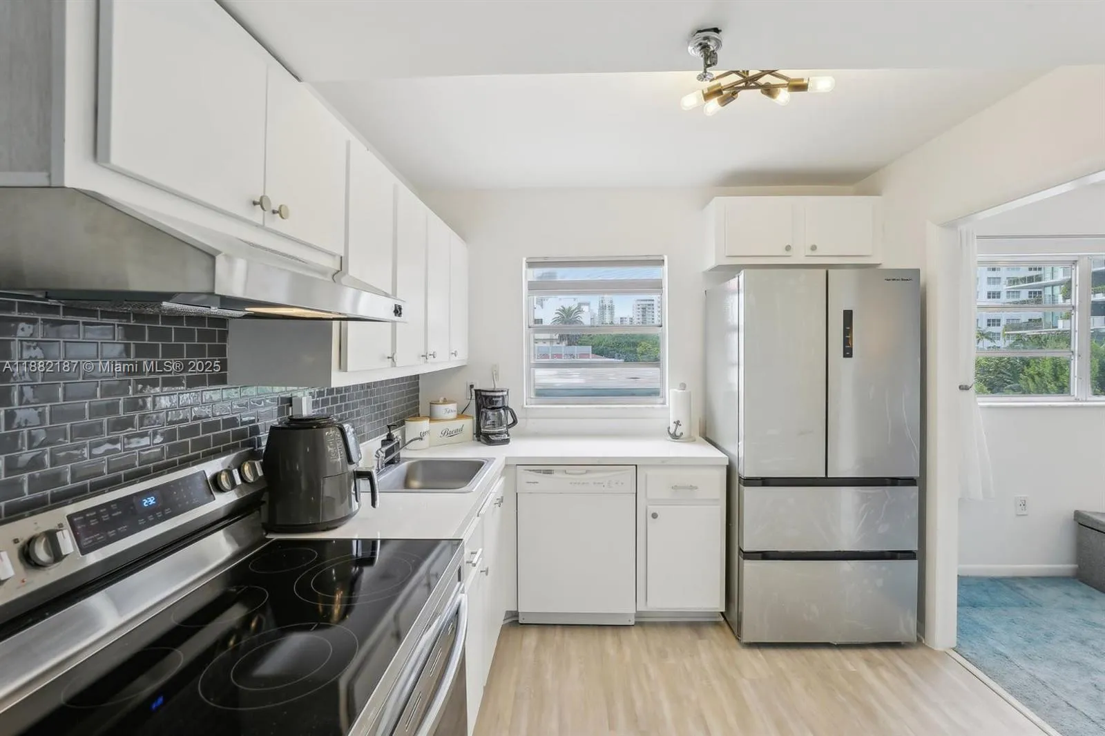 2 bedroom 1 bath for sale at 1345 West Avenue # 304, Miami Beach FL 33139