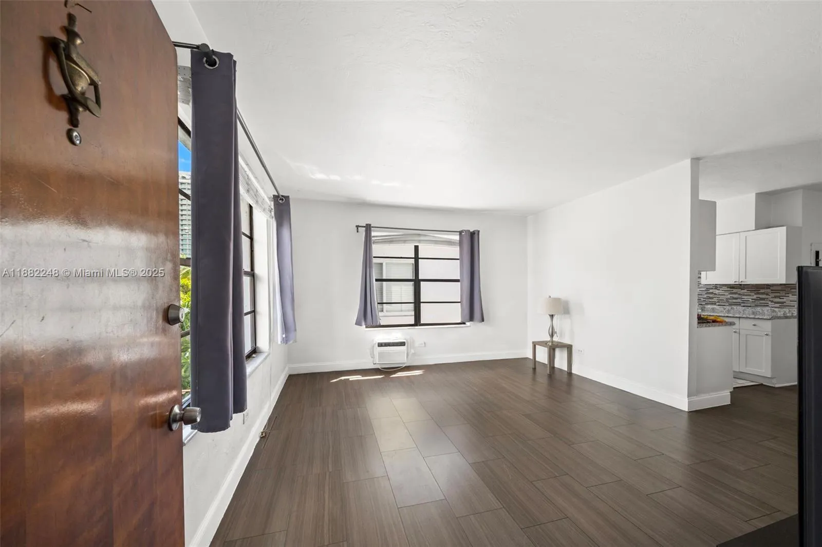 7320 Carlyle Ave, Miami Beach FL 33141
