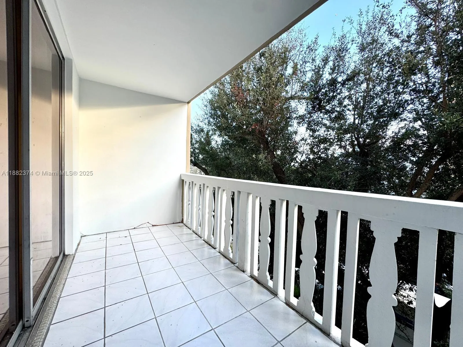 1475 NE 125th Ter # 404B, North Miami FL 33161
