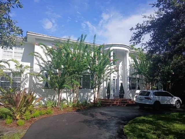 2 bedroom 2 bath for rent at 2828 Segovia St Suite 1, Coral Gables FL 33134