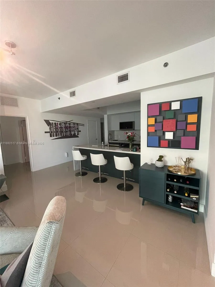 2 bedroom 2 bath for sale at 950 Brickell Bay Dr # 1210, Miami FL 33131