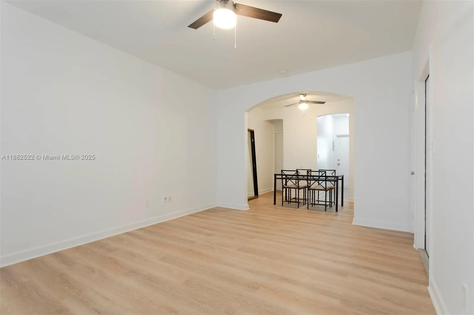 1561 Lenox Ave # 10, Miami Beach FL 33139