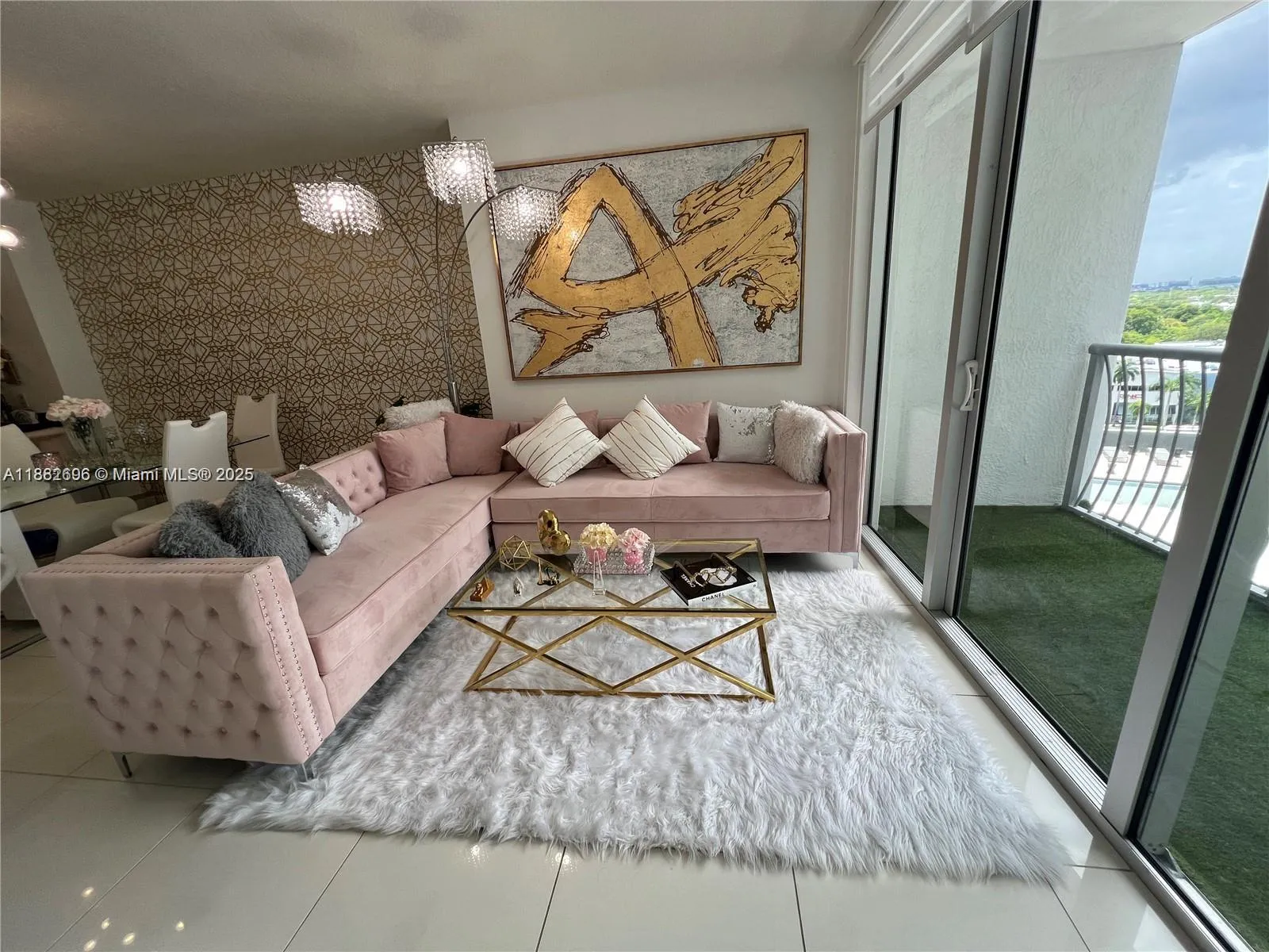 1750 N Bayshore # 1411, Miami FL 33132