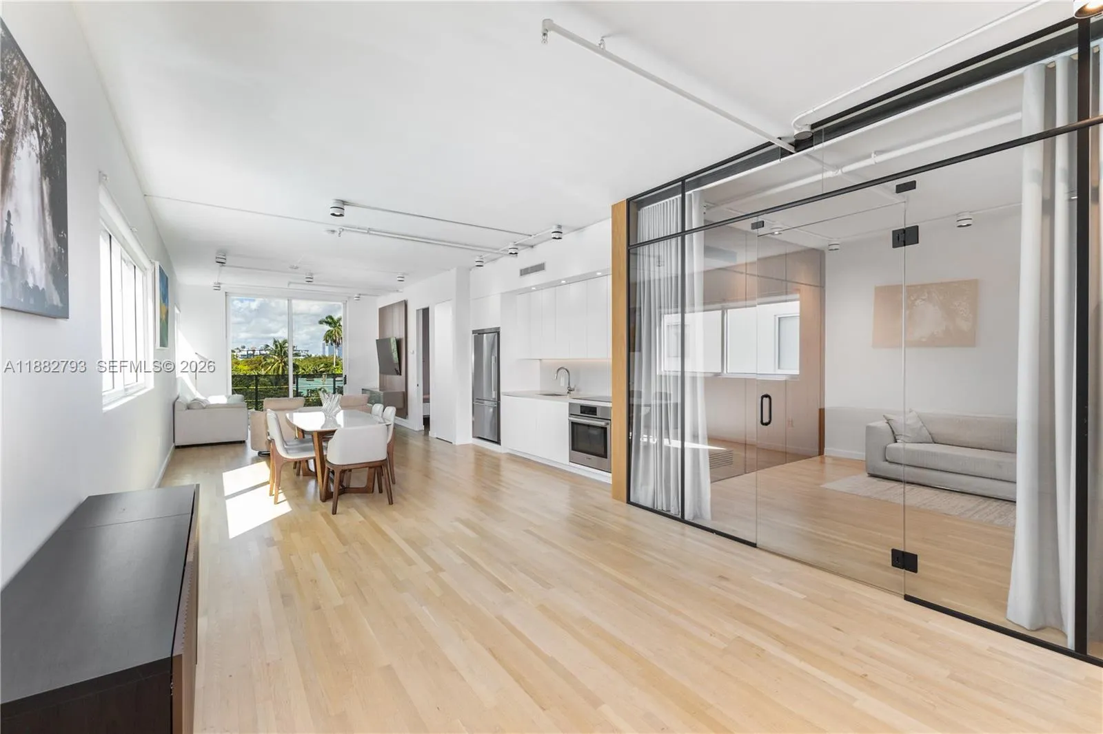 1700 Meridian Ave # 406, Miami Beach FL 33139