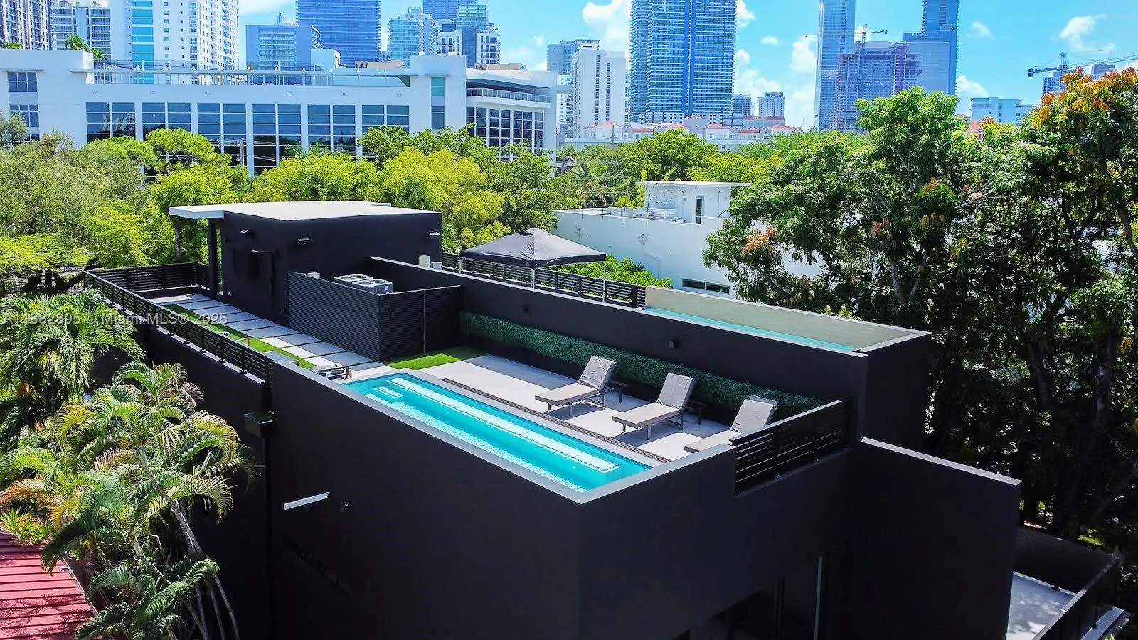 3 bedroom 3 bath for sale at 420 SW 15th Rd, Miami FL 33129