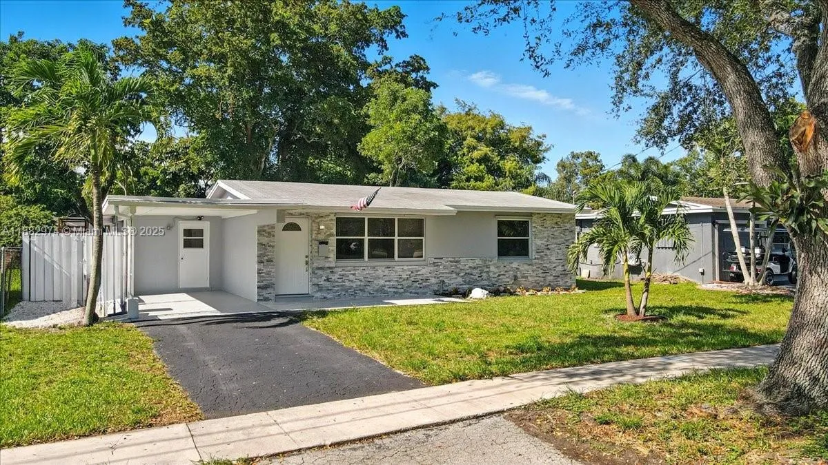 9207 SW 49th Pl, Cooper City FL 33328